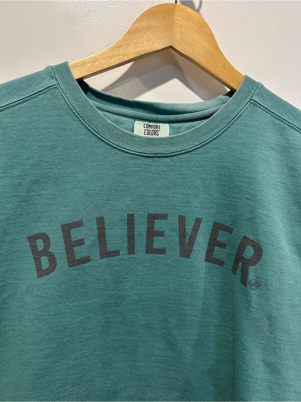 Comfort Colors Women’s Teal 'BELIEVER' Crewneck Sweatshirt